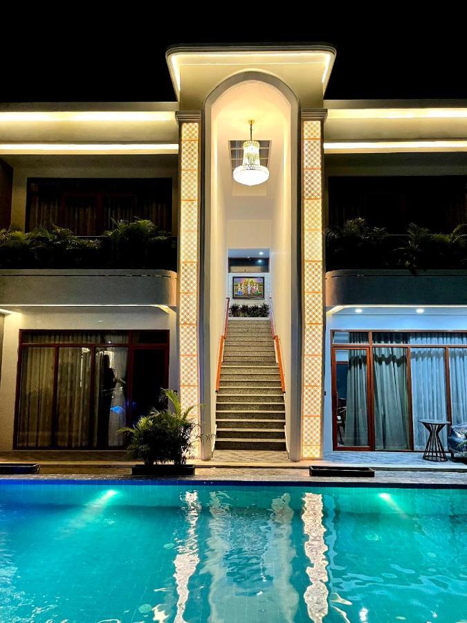 Cambana La Riviere Boutique Hotel Батамбанг Екстериор снимка