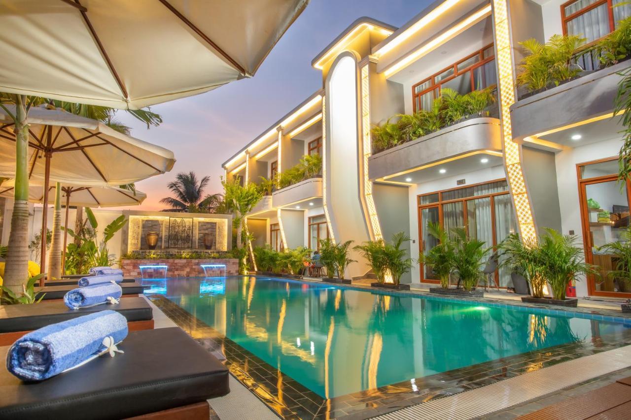 Cambana La Riviere Boutique Hotel Батамбанг Екстериор снимка