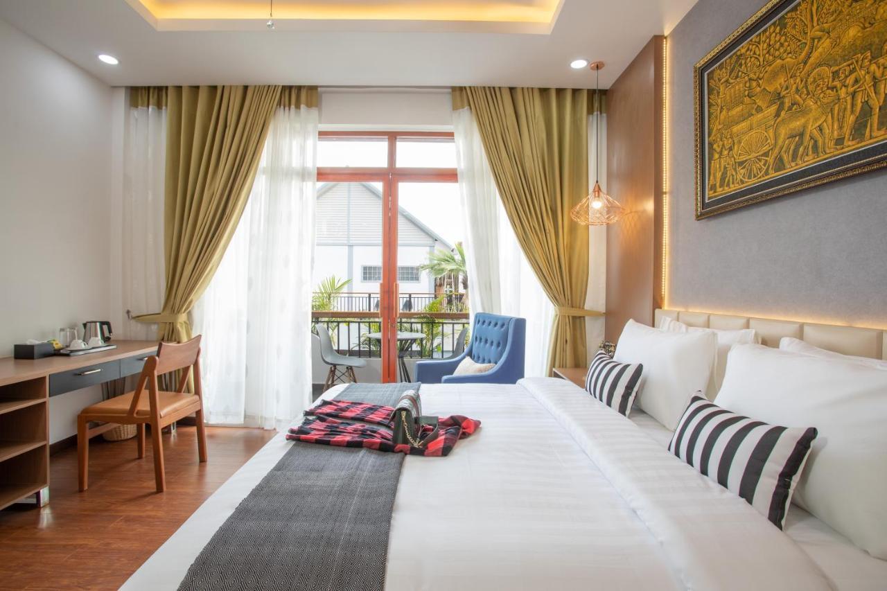 Cambana La Riviere Boutique Hotel Батамбанг Екстериор снимка