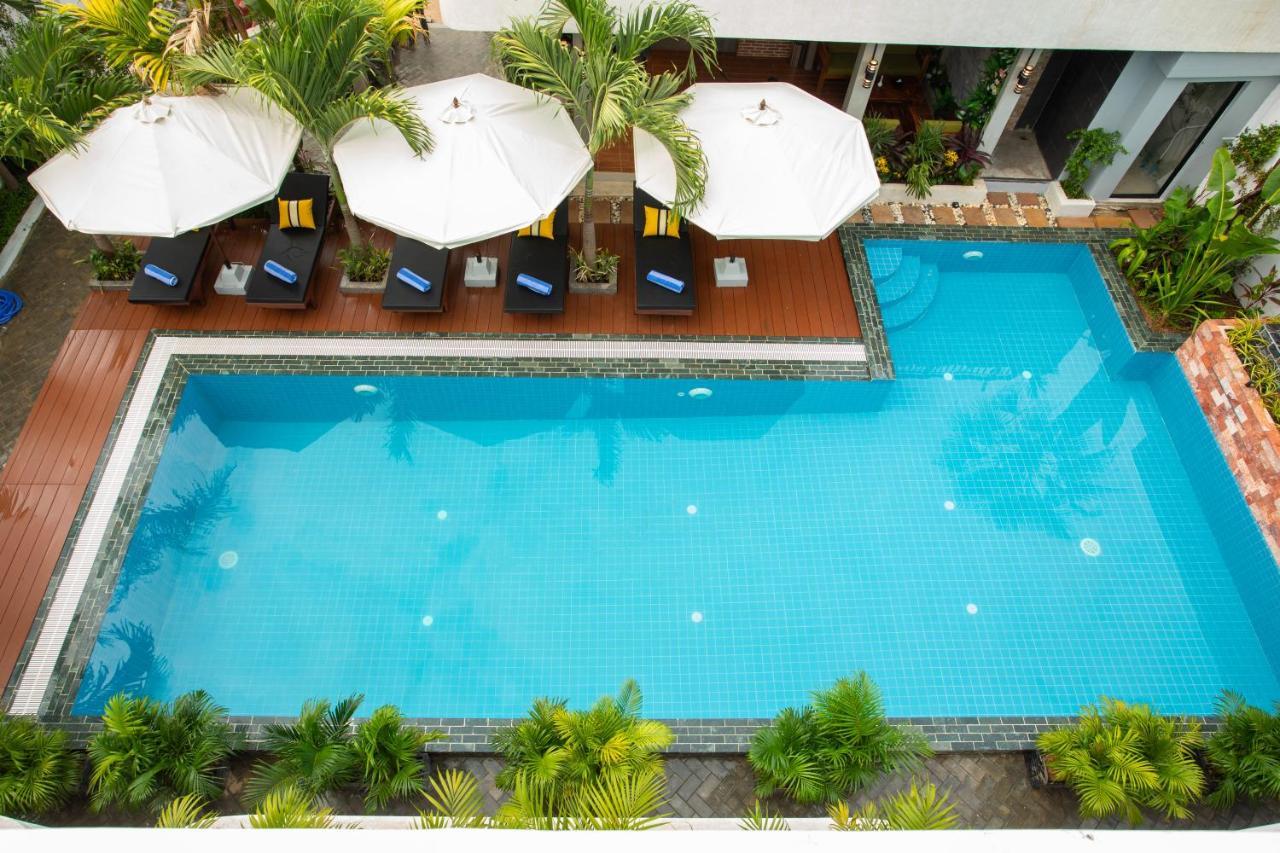 Cambana La Riviere Boutique Hotel Батамбанг Екстериор снимка